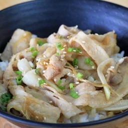 ข้าวหน้าญี่ปุ่น