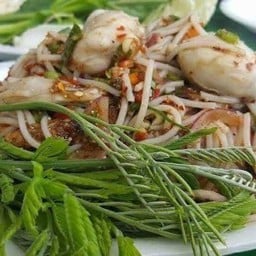 ยำขนมจีนหอยนางรม