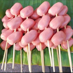 ใส้กรอกแหลมทอง