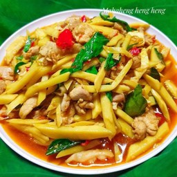 ผัดหน่อไม้หมู
