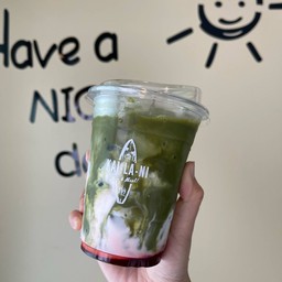 คริสมาส มัฉฉะลาเต้ สตอเบอรี่