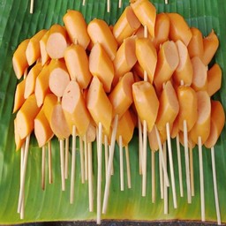หนังกรอบไก่ทองคำ