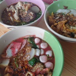 ก๋วยเตี๋ยวเย็นตาโฟ