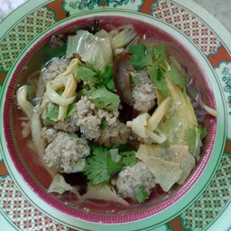 ต้มจืดวุ้นเส้นดอกไม้จีน