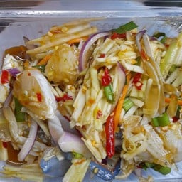ยำมะม่วงปูม้า