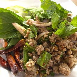 ลาบ  Larb