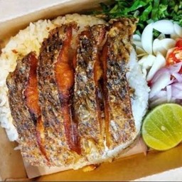 ข้าวหน้าปลาแกะน้องเฟิร์ส