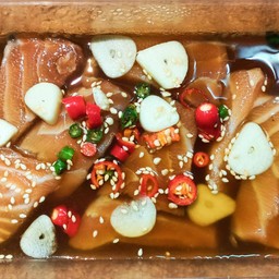 กะเพราพริกแห้งไข่ข้น  By Bowy