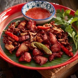 แหนมซี่โครงหมูทอด