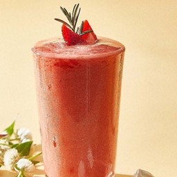 สตอเบอร์รี่ปั่น