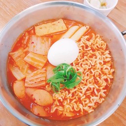 กิมจิราป๊อกกี