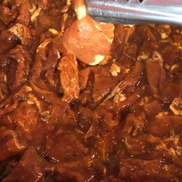 หมูหมักพริกไทยดำ.