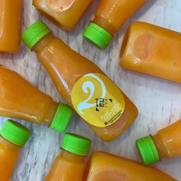 น้ำส้มคั้น