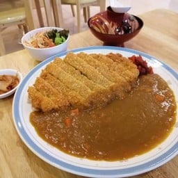 ข้าวหมูทอดแกงกะหรี่