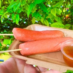 ไส้กรอกแดงจัมโบ้ (หมูผสมไก่)