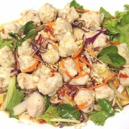 ยำหมูเด้ง