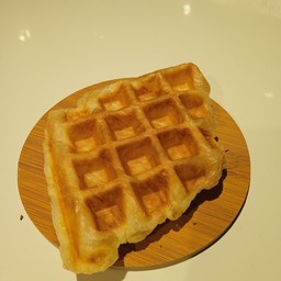 เพลนวาฟเฟิลครัวซองค์