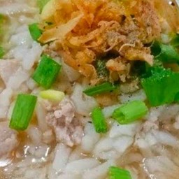 ข้าวต้มทรงเครื่อง