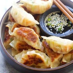 Niyaki เกี๊ยวซ่า ซาบะ หมู่บ้านบัวทองธานี พาร์ค