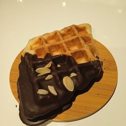 ช็อกโกแลตวาฟเฟิลครัวซองค์