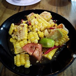 ตำข้าวโพดไข่เค็ม