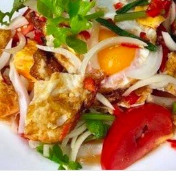 ยำไข่ดาว