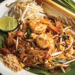 ผัดไทยกุ้งสด