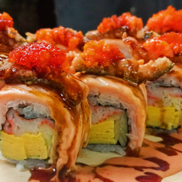 60 Salmon Roll 8 pcs