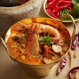 ต้มยำปลาหมึก น้ำใส