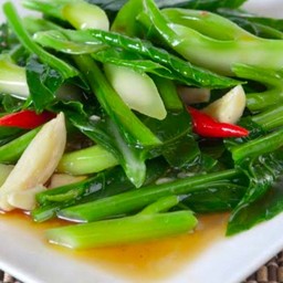 คะน้าน้ำมันหอย