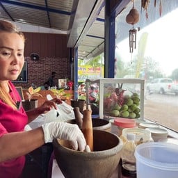 ร้านน้องสาว 3 ส แซ่บเวอร์