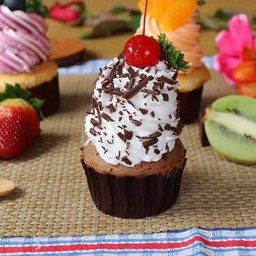 คัพเค้กแบล็กฟอเรส (Black Forest Cupcake)