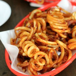 Curly Fries Size M 200g.