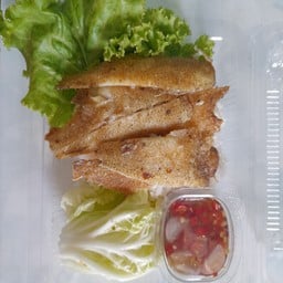 ร้านข้าวปลาแกะในซอย