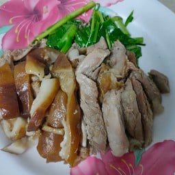 ขาหมูเปล่า