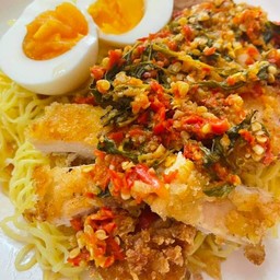 กระเพราไก่แซ่บเป็นกับข้าว