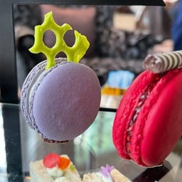 มาการอง