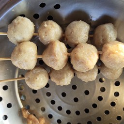 ลูกชิ้นเอ็นหมู