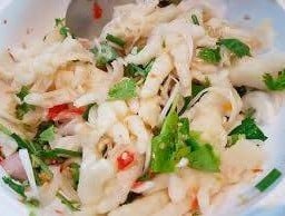 ยำเล็บมือนาง(ตีนไก่)