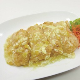 เนื้อปลาทอดซอสข้าวโพดหวาน