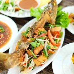 อิ่มยกครัว 990