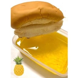 ป้าแต๋วลูกชิ้นปิ้ง(เจ้าเก่าคริสตจักรสันติ)