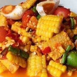 ตำข้าวโพดไข่เค็ม