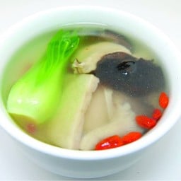 ซุปไก่เก๋ากี้