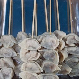 ลูกชิ้นปลาเยาวราชโต้รุ่ง