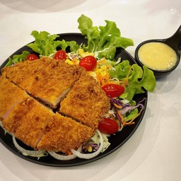 สลัดสเต็กหมูทอด