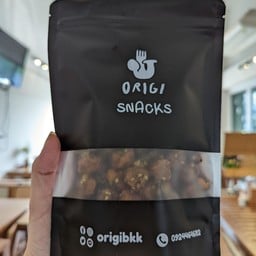 โปรตีนพริกขิง (หวานเค็มเผ็ดกรอบกร้วม)