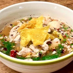 ก๋วยเตี๋ยวต้มยำหมู