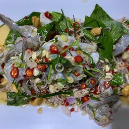 ยำกุ้งสด