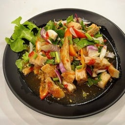 ยำสเต็กไก่